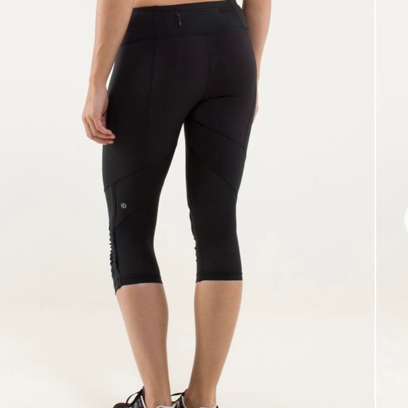 Lululemon Run for Your Life Crop Leggings Black 2 - Picture 9 of 9